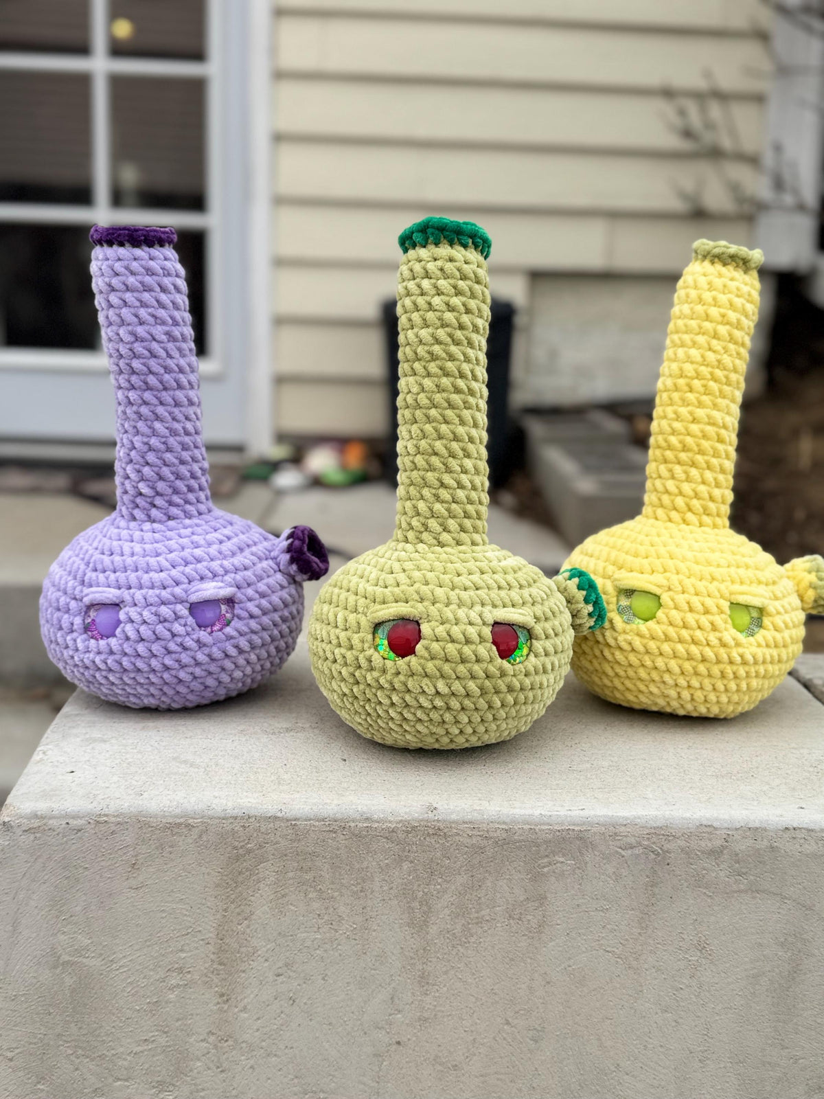 Handmade Crochet Bong Plushie | Custom Weed Bong | Quirky Stoner Gift, Funny Dorm Decor, Soft Plush Toy
