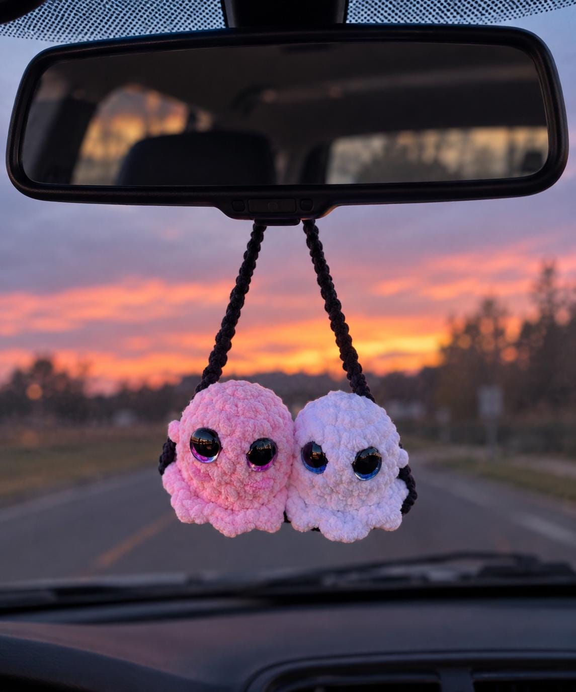 Handmade Crochet Ghost Car Charms, Cute Ghost Couple Car Hanging, Halloween Car Charm Hanger, Halloween Decor, Car Gift for Her
