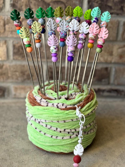 Pair of 10" Kawaii Leaf Amigurumi Sewing Sticks: Crochet Plushie Aids, Knitting Needles