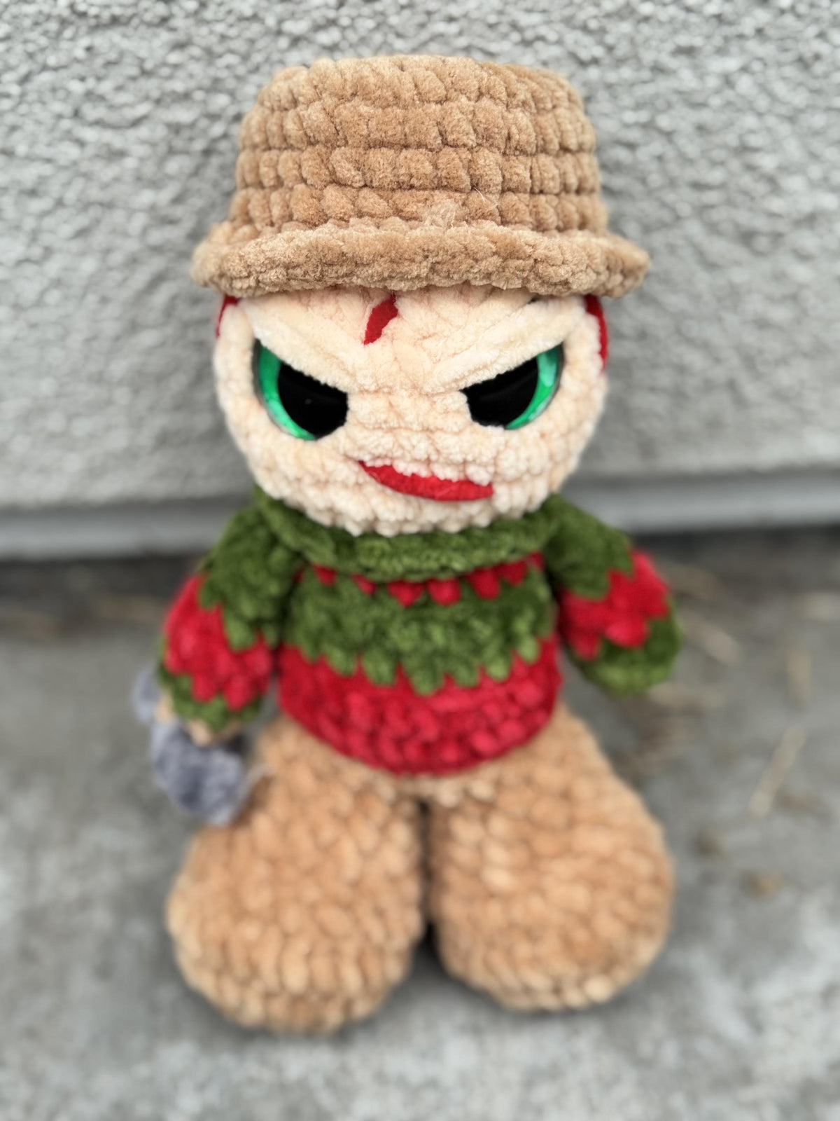 Handmade Crochet Horror Doll | Spooky Dream Stalker Plushie | Chenille Yarn Halloween Decor | Creepy Cute Horror Collectible