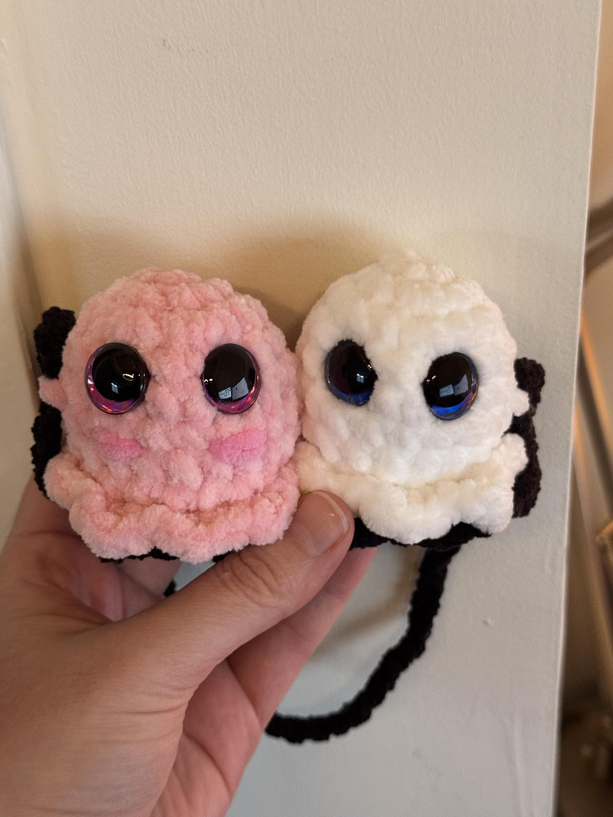 Handmade Crochet Ghost Car Charms, Cute Ghost Couple Car Hanging, Halloween Car Charm Hanger, Halloween Decor, Car Gift for Her