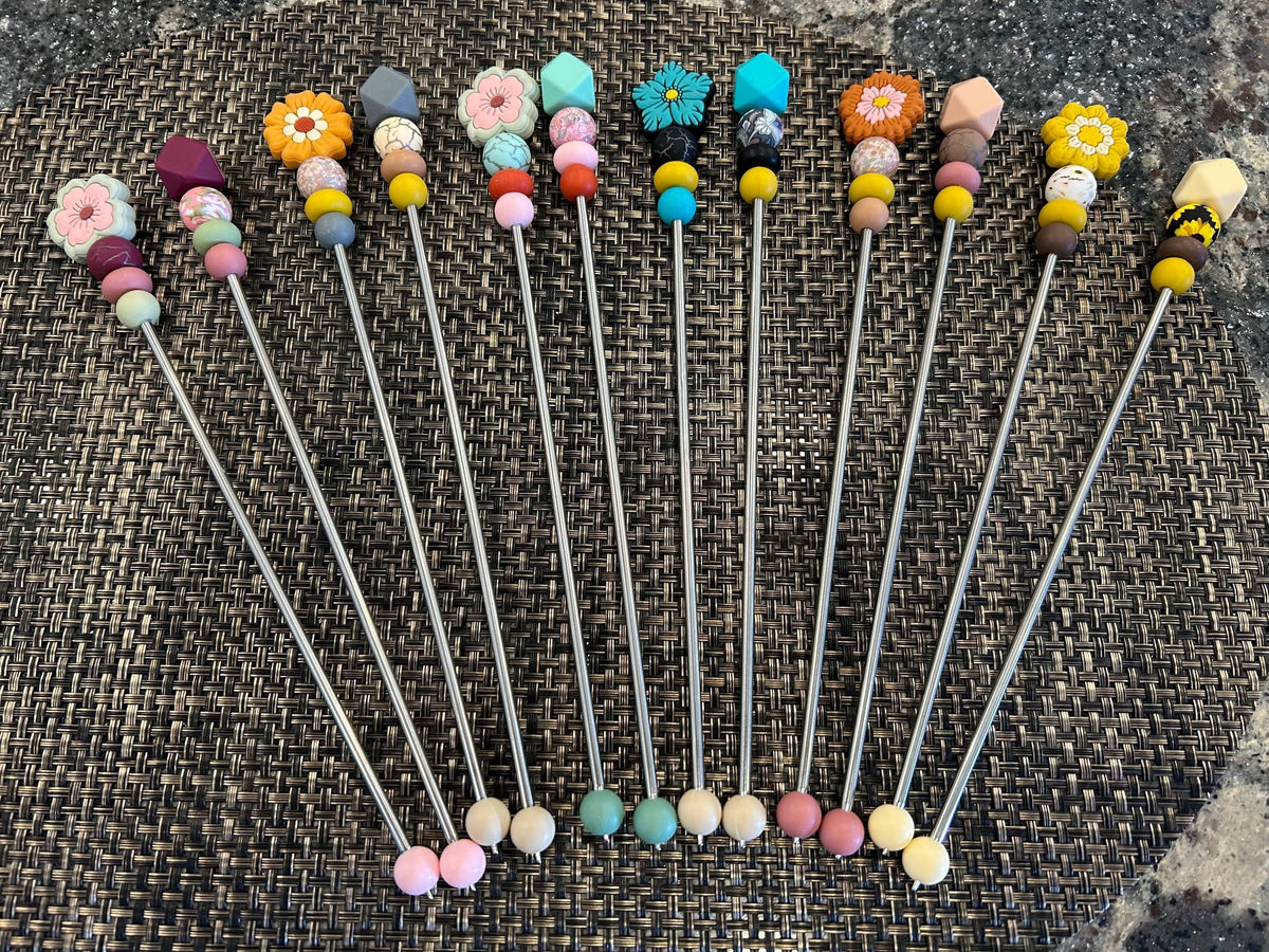 Pair of 10" Flower Amigurumi Sewing Sticks: Crochet Plushie Aids | Crochet Plushie Knitting Needles | Floral Ami Sticks | Retro Flowers