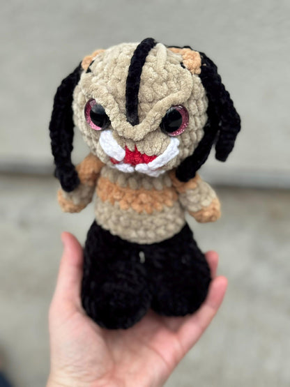 Handmade Crochet Alien Monster Hunter Plush | 7 Inch Spooky Monster | Chenille Yarn Halloween Decor | Horror Movie Character Plushie