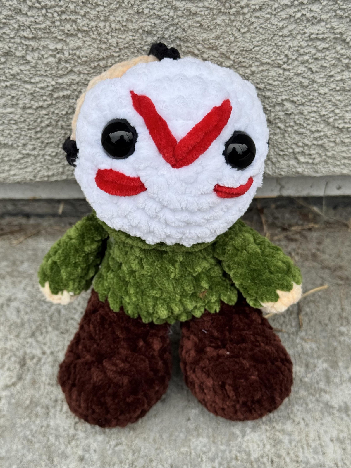 Handmade Crochet Hockey Mask Horror Doll | Spooky Chenille Plushie | Halloween Horror Collectible | Creepy Cute Slasher Doll